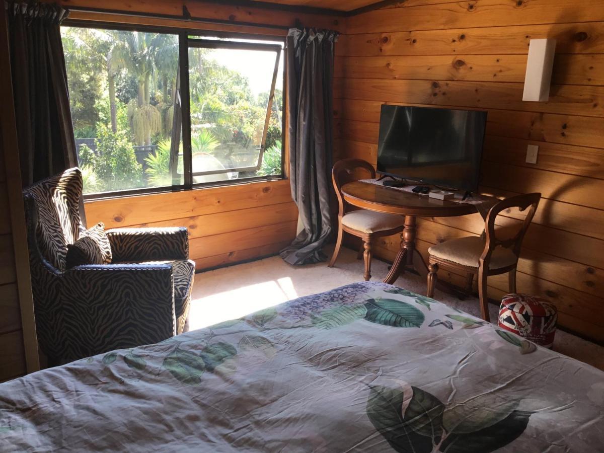Norfolk Gardens Bed And Breakfast Te Kopuru Екстериор снимка